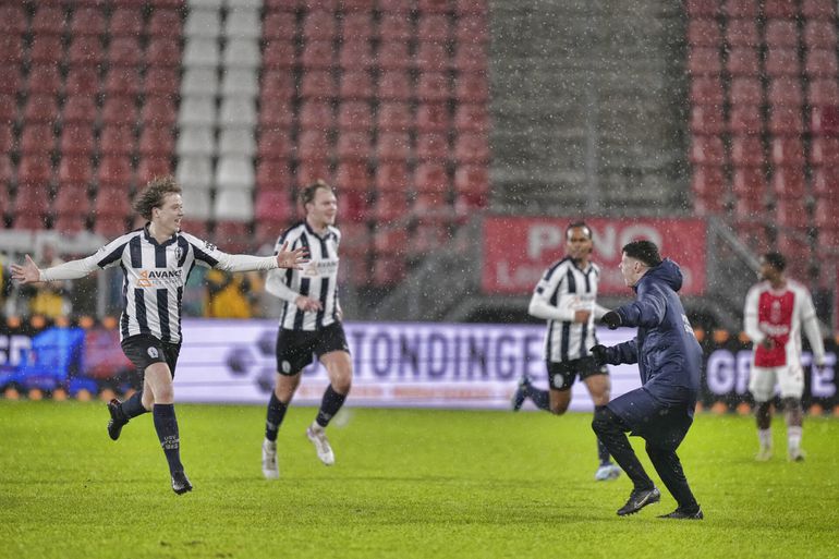 📸 | Check hier wat de huisgenoten van Tim Pieters verdienden met betjes op Hercules-held