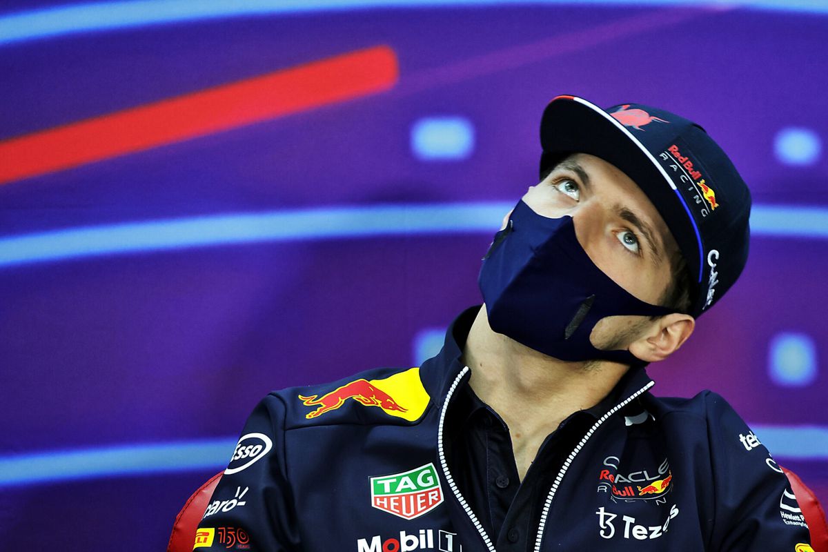 Max Verstappen gelooft niks van praatjes Mercedes: 'Dat is al sinds 2017 het geval'