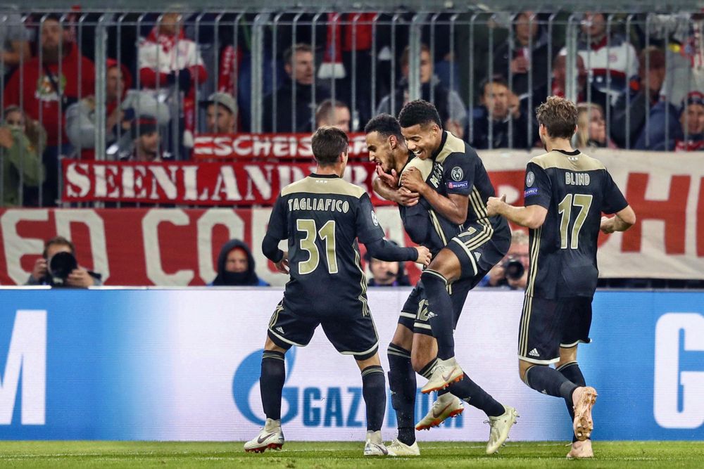 Ajax blijft prima op de been bij Bayern München en mag met punt zeer tevreden zijn (video)