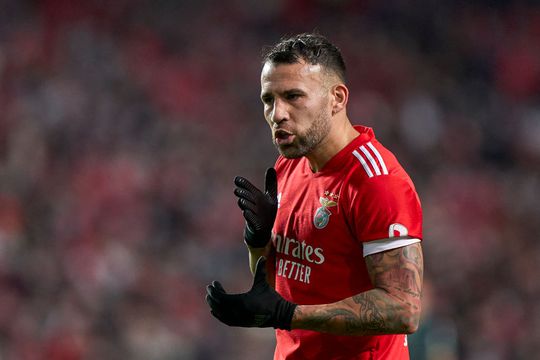 Benfica-speler beroofd in eigen huis, vrouw en zoon zijn getuigen