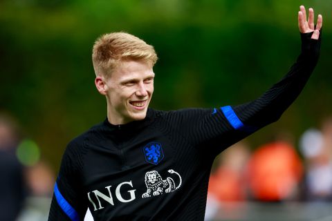Louis van Gaal belde met Jerdy Schouten voor Oranje-selectie: 'Dan denk je: wat gaat dit worden?'