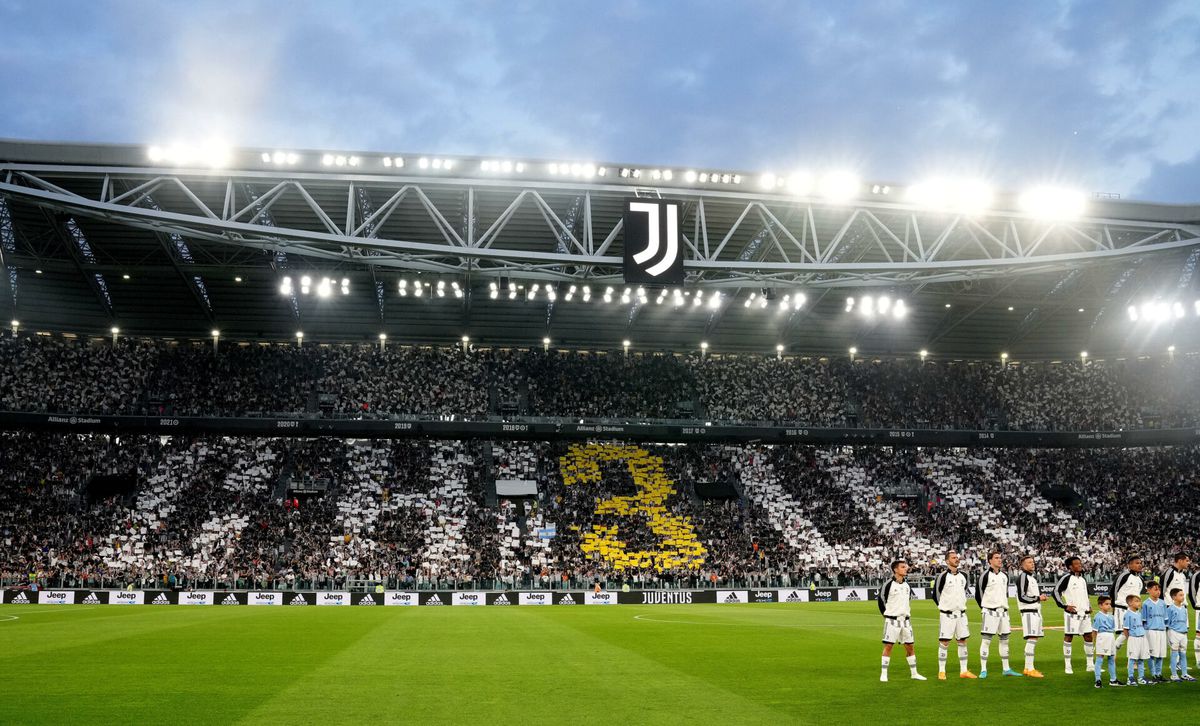 Juventus speelt thuiswedstrijd vol symboliek gelijk: wissel Chiellini na 17 minuten, Vlahovic viert goal als Dybala