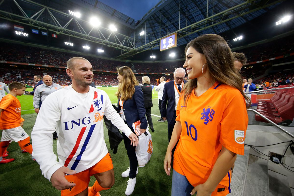 Wesley Sneijder geniet van samenzijn met Yolanthe: 'We hebben het leuk, smaakt naar meer'