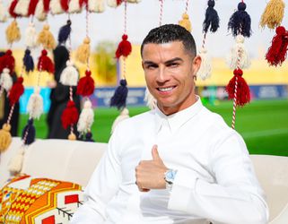 Cristiano Ronaldo is weer best betaalde sporter op aarde dankzij Saudische vriendjes