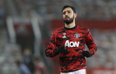🎥 | Fernandes scoort alleen pingels? Check deze goal maar eens 🔥