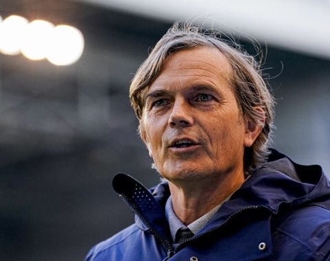 Het programma in de Eredivisie van zondag 15 januari: Gelderse derby, PSV, Feyenoord en kelderkraker