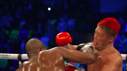 🎥 | KOEKOEK, rake hoek! Bokser Daniel Dubois beukt opponent keihard KO