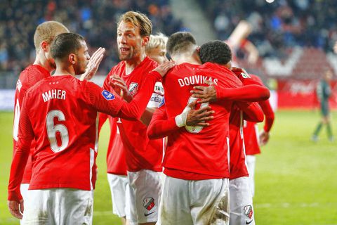 FC Utrecht wint op het nippertje van NEC in vermakelijk duel in de Galgenwaard