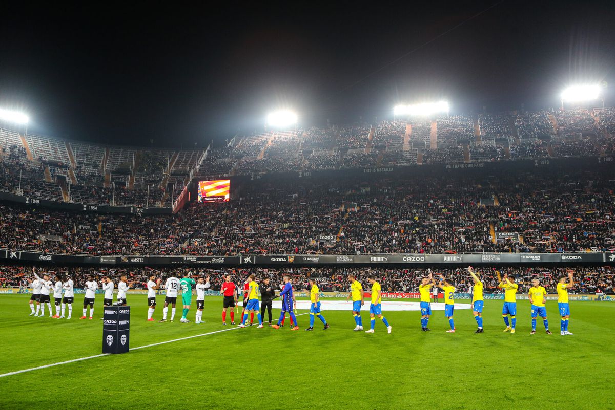 😢 | Supporter van Valencia overleden na hartaanval op tribune