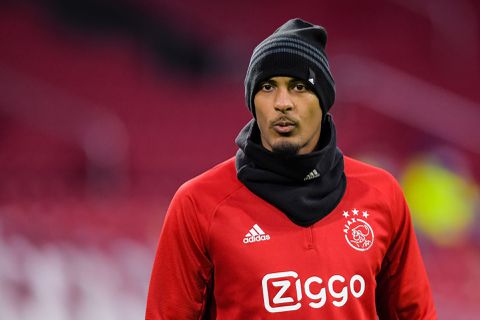 🤣📸 | Haha! Aad de Mos trollt NOS: 'En maar praten over de fout met Haller!'