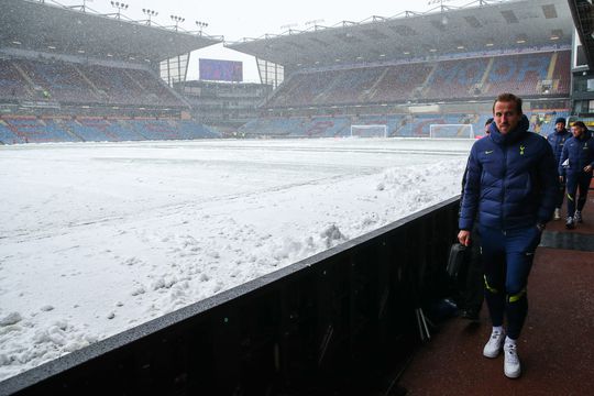 Spurs-fan maakt reis van 31 uur om 'zijn' cluppie te zien: wedstrijd afgelast...