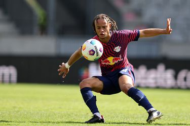 🎥  | Xavi Simons legt uit waarom hij PSV heeft verlaten voor RB Leipzig: 'Achter blijven staan'