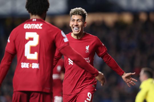 🎥 | Liverpool duwt Ajax verder in de problemen na 'Bobby Firminshow' en hattrick Salah op Ibrox