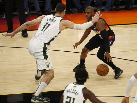 🎥 | NBA Finals: Phoenix Suns wint 1e thuisduel van Milwaukee Bucks