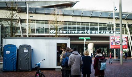 NS waarschuwt Ajacieden: komende zaterdag geen treinen in ArenA-gebied
