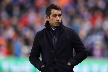 GIO-EFFECT! Rangers kwalificeert zich in 1e duel Van Bronckhorst voor volgende EL-ronde