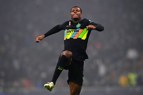 Serie A: Inter dankt Denzel Dumfries, AS Roma en Fiorentina spelen gelijk