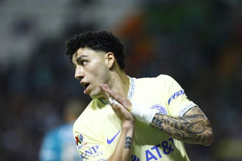 Mexicaan Jorge Sanchez wordt zo goed als zeker Ajax' nieuwe rechtsback