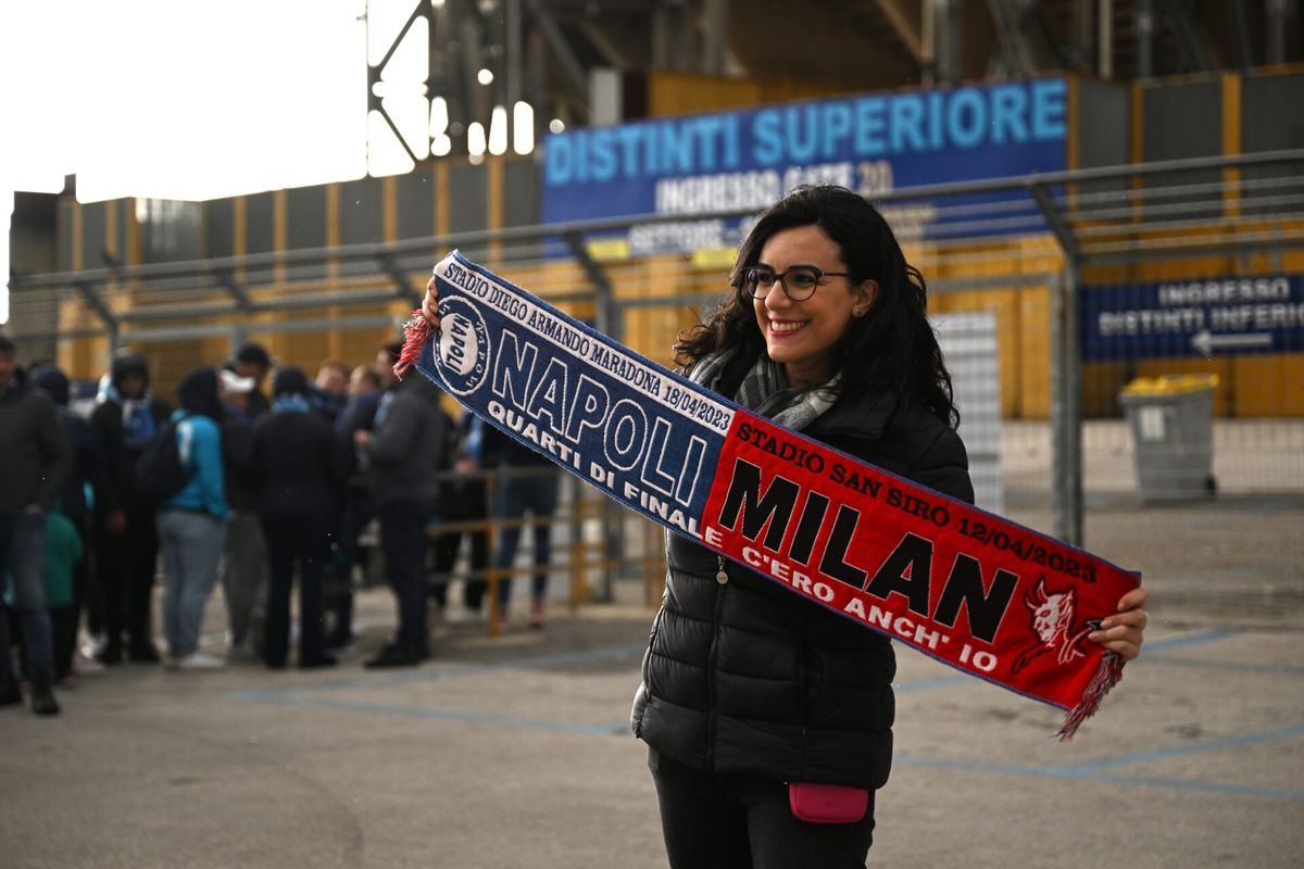 Andiamo! De opstellingen bij Napoli-Milan in de kwartfinalereturn van de Champions League