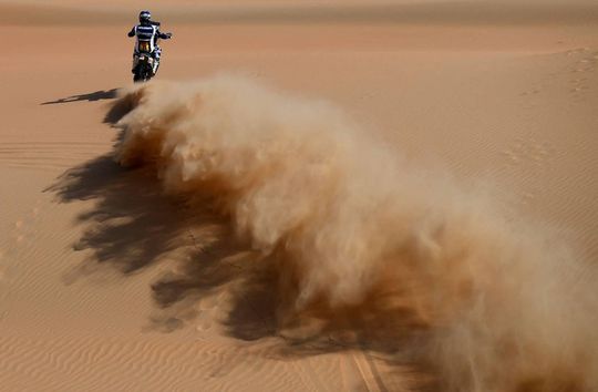 Motorcoureur Benavides naar 3e etappezege in Dakar Rally, Howes weer leider