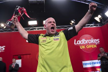 Van Gerwen na bevrijdende UK Open: 'Deze bevestiging had ik wel even nodig'