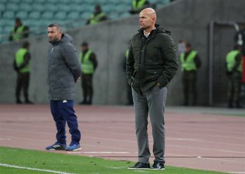 Keizer ziet Sporting winnen van Belenenses en blijft in het spoor van FC Porto
