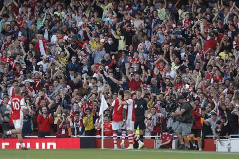 TV-gids: hier check je de North London Derby tussen Tottenham en Arsenal