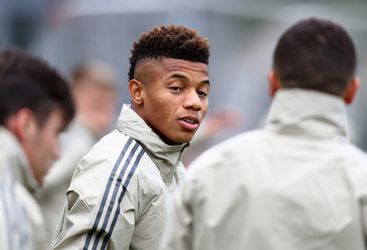 Toch géén David Neres in basisopstelling Ajax; Dolberg vervangt hem