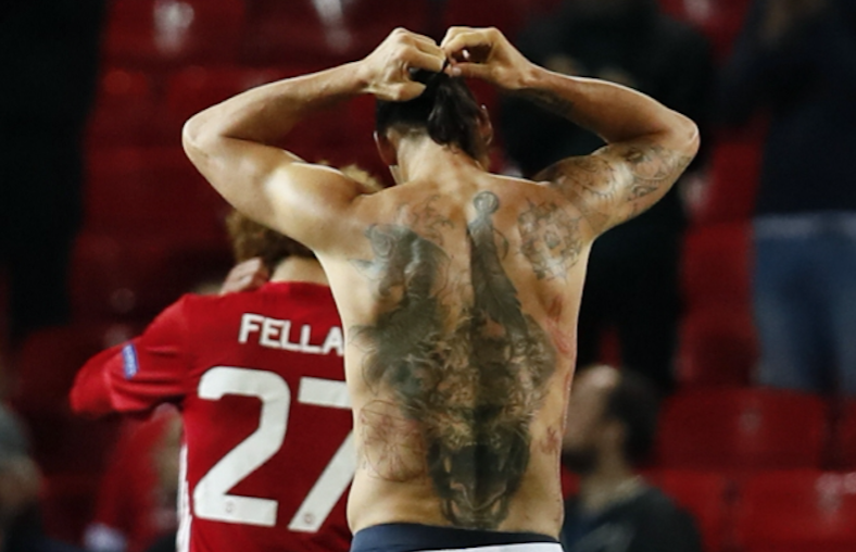 'We moeten tatoeages bij voetballers verbieden'