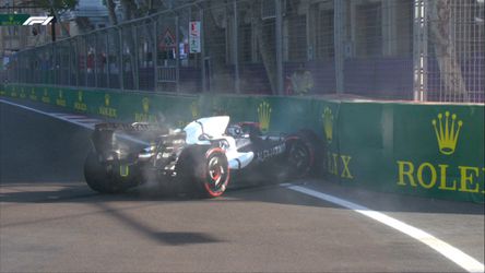 Code rood in Baku: Nyck de Vries ramt zijn F1-auto tijdens kwalificatie in de muur