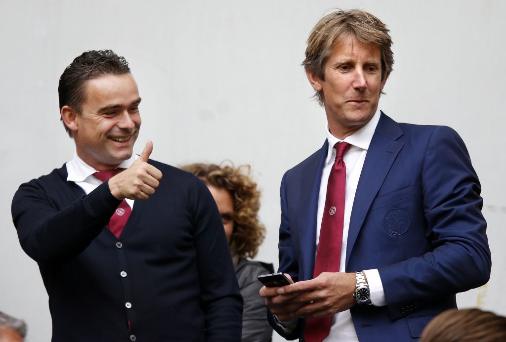 Verkoop van belangrijke spelers levert Ajax flinke nettowinst op
