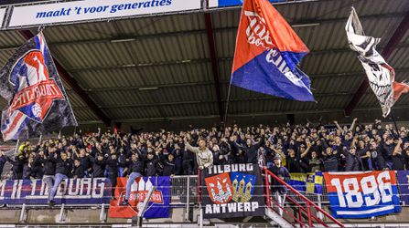 TOP Oss-TD haalt veldbestormers van het veld: 'Beveiliging was foetsie'