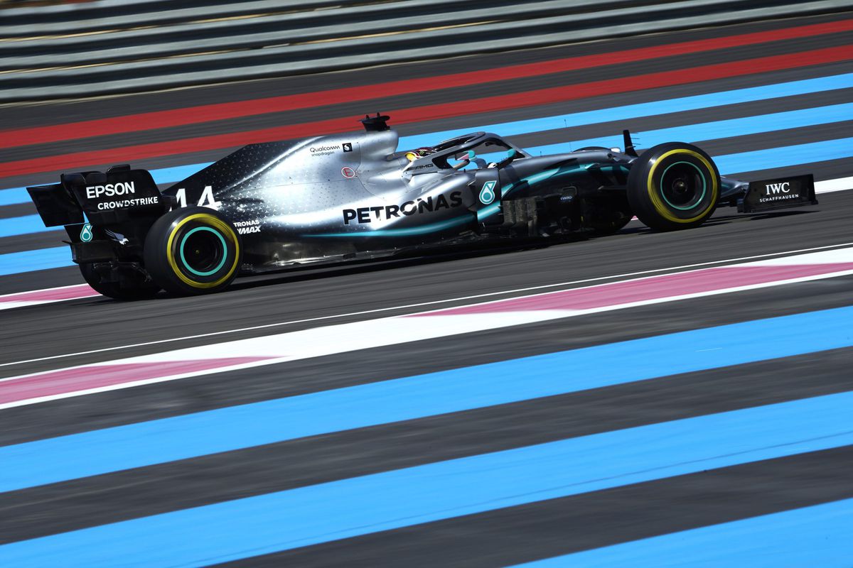 Hamilton start, net als vorig jaar, van pole in GP van Frankrijk, Verstappen vanaf P4