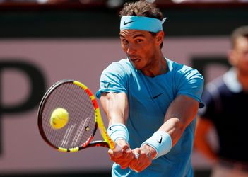 Letterlijk zonneschijn na regen voor Nadal op Roland Garros: naar de halve finale!