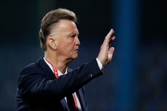 🎥 Louis van Gaal legt schuld bij Oranje-spelers: 'Ze deden niet wat was afgesproken'