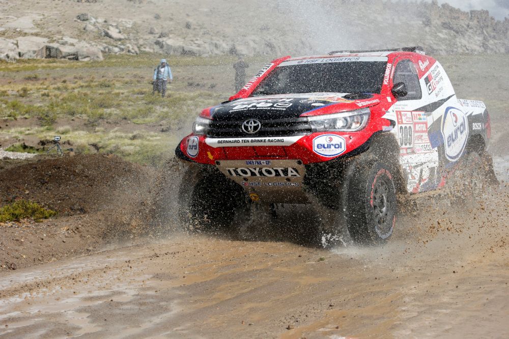 Ten Brinke na bizar lekkere eerste week in Dakar Rally: 'Best ongelofelijk!'