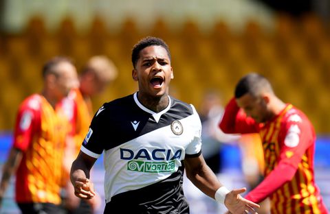 'Jayden Braaf neemt Sancho-route en ruilt Manchester in voor Dortmund'