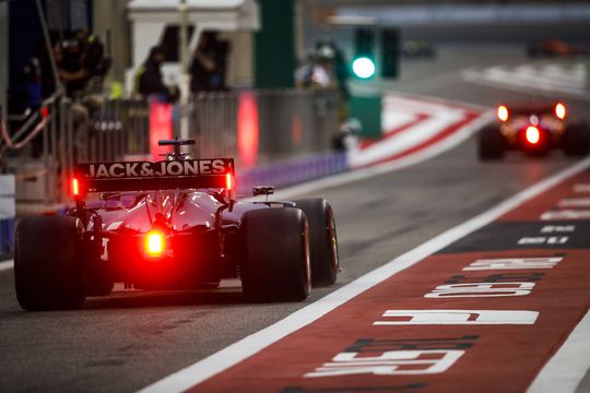 😷 | Oei! Mogelijk ook 3 werknemers binnen Formule 1 besmet met corona