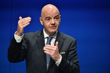 FIFA-baas Infantino: 'Scheidsrechter mag WK-pot staken bij racisme of discriminatie'