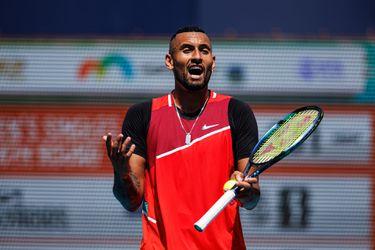 Klagende Nick Kyrgios mede door straffen uitgeschakeld op masterstoernooi Miami