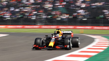 Mercedes blijft Red Bull voor bij VT1 in Mexico