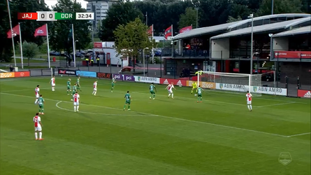 🎥 | Max de Waal schiet Jong Ajax op voorsprong tegen FC Dordrecht