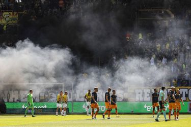 Vitesse legt veel stadionverboden op na wangedrag: 'Moet afgelopen zijn'