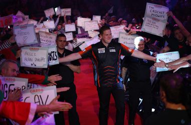 Overzicht WK darts maandag 19 december: 2 Nederlanders winnen, 2 naar huis