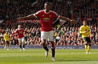 'Rashford tekent lucratief contract op Old Trafford'