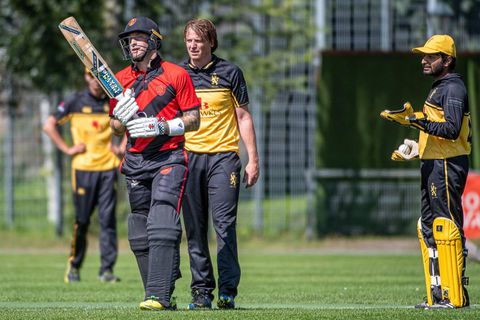 Grote rel in het cricket: VOC weigert te spelen na mogelijk racisme Haagse tegenstander