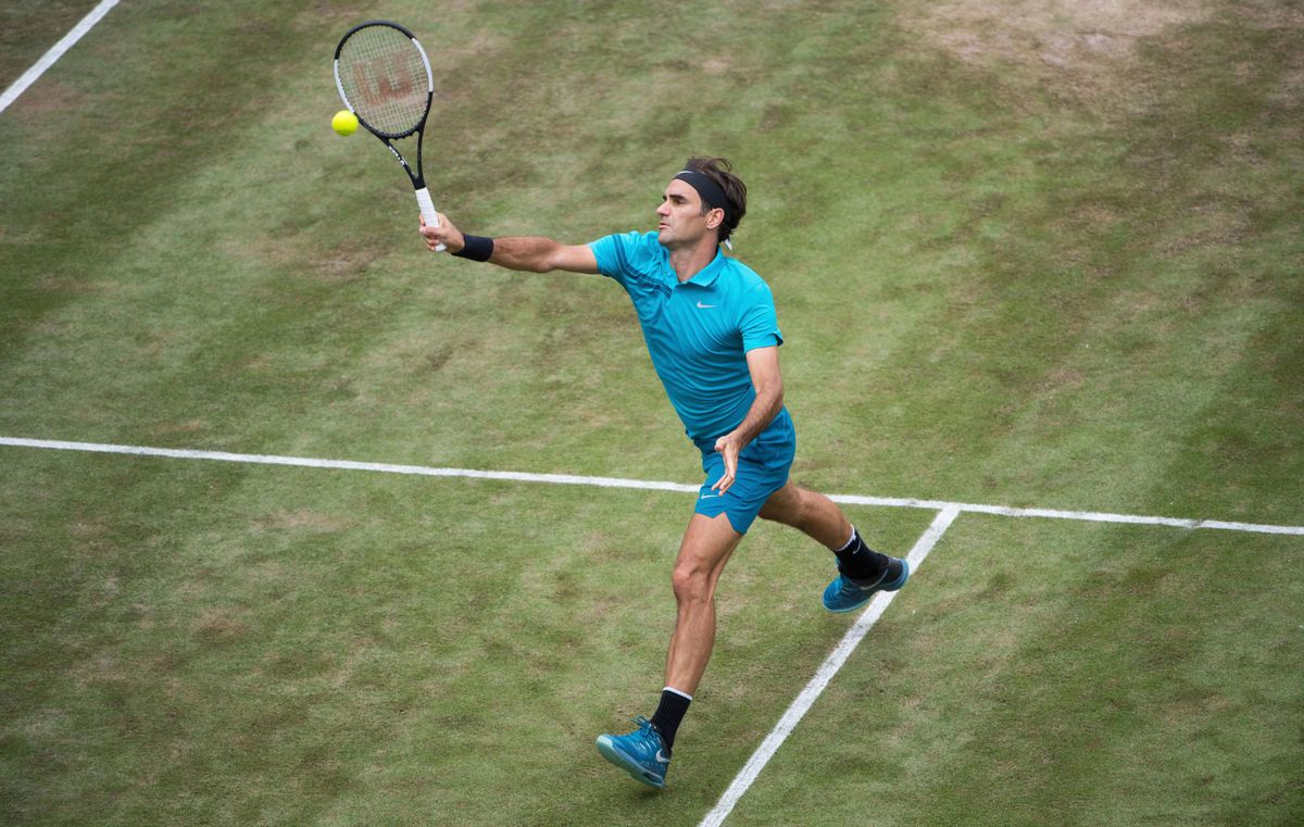 Federer gaat door met winstreak in Halle