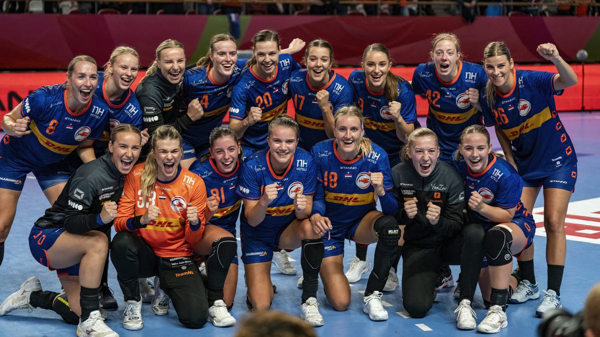 Nederlandse handbalsters rollen Congo-Brazzaville op en bereiken hoofdronde WK