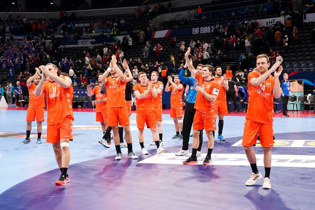 Tegenvaller voor Nederlandse handballers in aanloop naar cruciaal duel op EK: 3 positieve tests