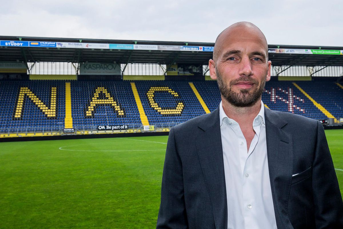 Van der Gaag zielsgelukkig bij NAC: 'Een club waarvoor iedereen wil werken'